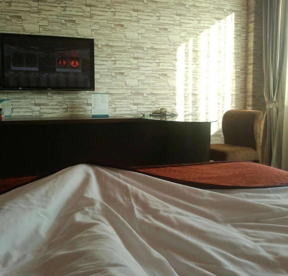Qingdao Hengxing Hotel Exterior foto